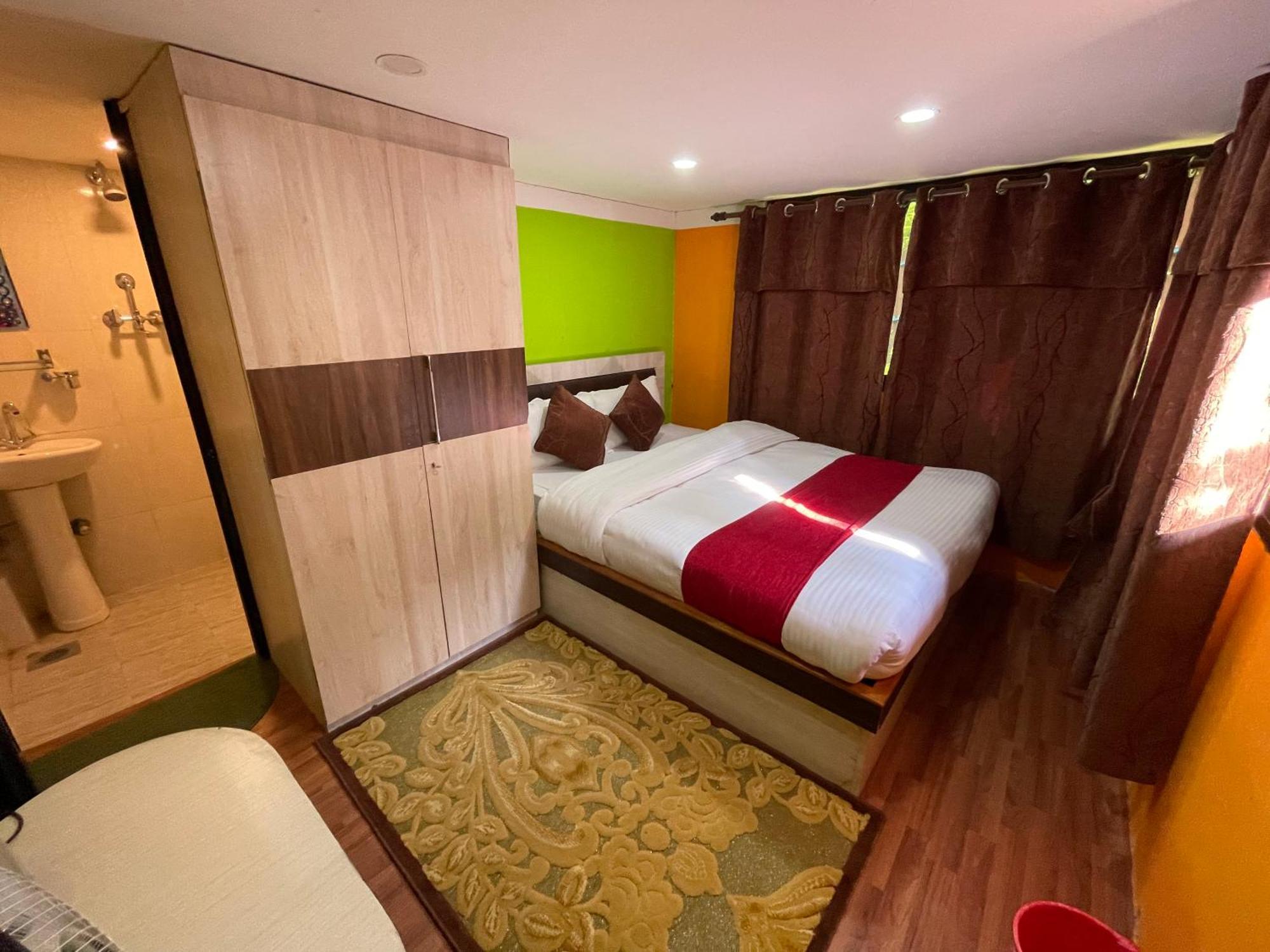 Chareli Resort Nagarkot Exterior foto